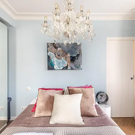 Guestready Modern Near Parc Monceau Parigi